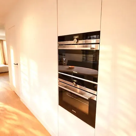Σπίτι διακοπών The Knokke Golf Villa - 4 Bedroom Residence With Garden & Hot Tub & Golf Cart