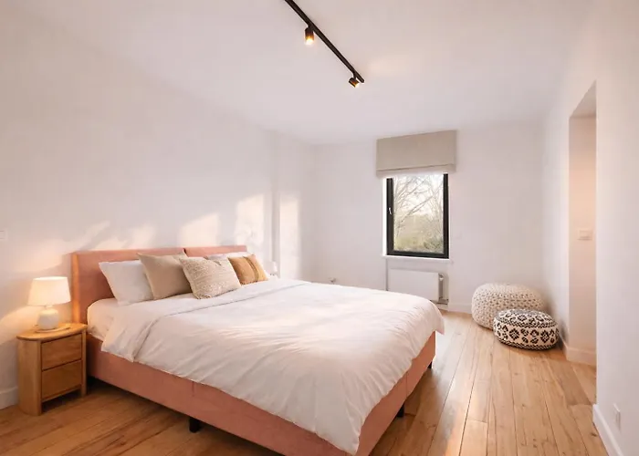 The Golf - 3 Bedroom With Garden